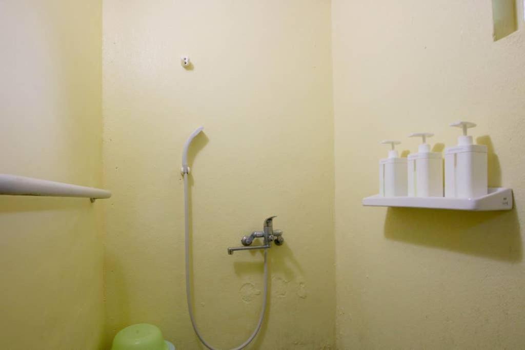 Guest House Sato Motobu Bagian luar foto